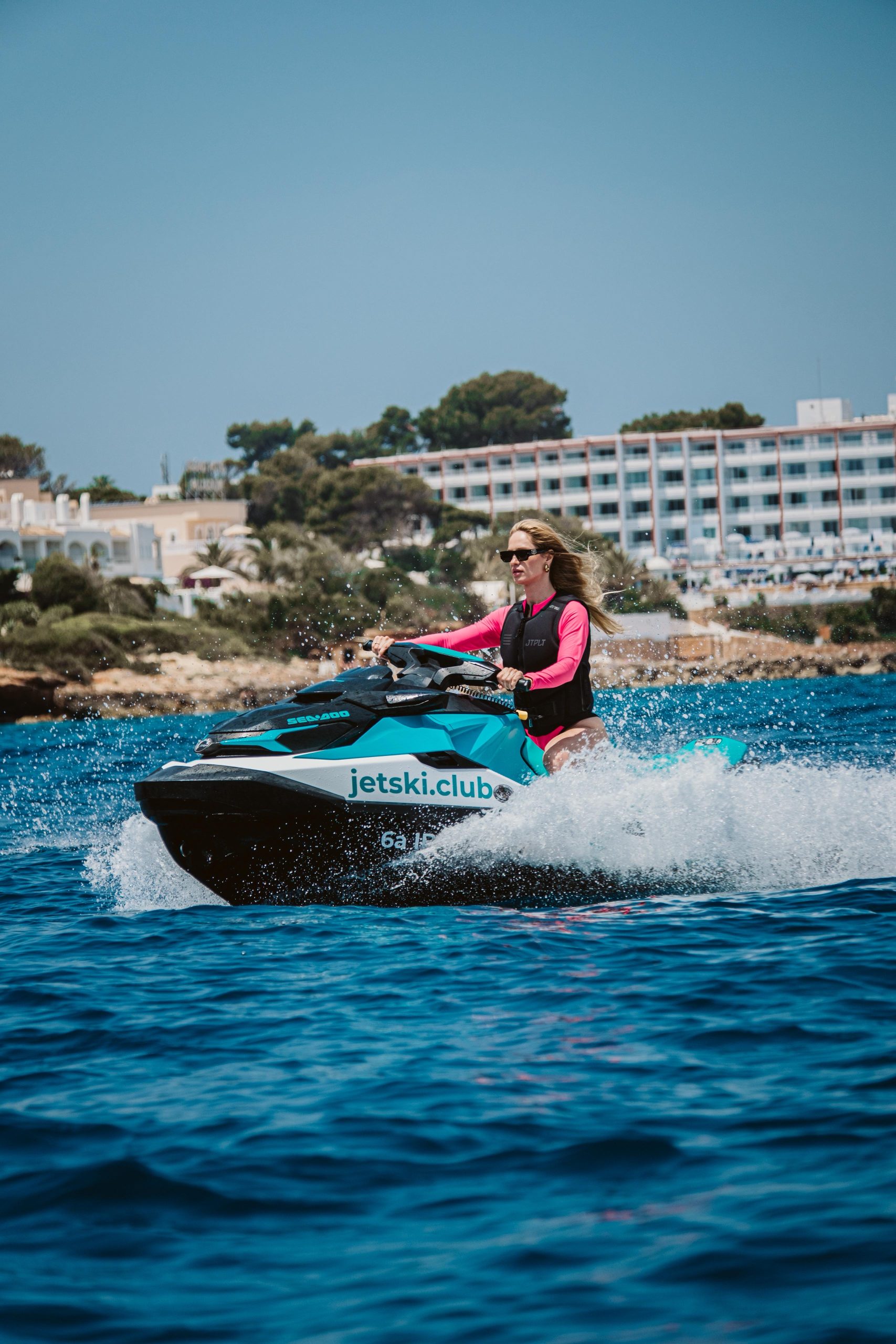 e745061b-f6d6-4be4-b832-e7cee6595a5e